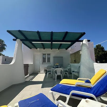 White House By Fhr Dom wakacyjny Quarteira